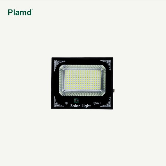 Outdoor LED Projector Flood Light IP67 Waterproof Remote Control Solar Reflective Spotlight Roads ROHS Certified Plastic