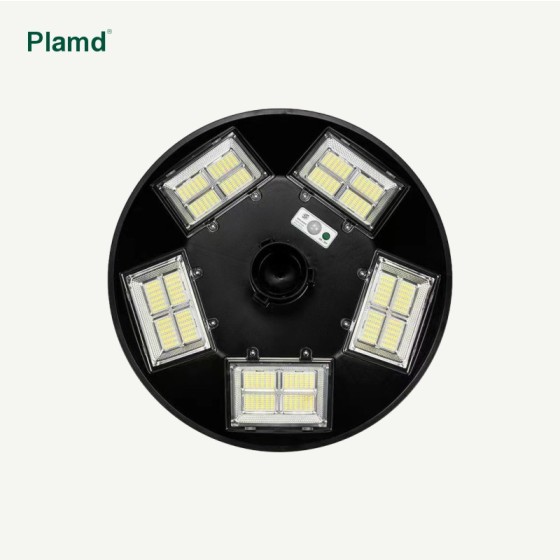 All-in-one solar street light for courtyard use
